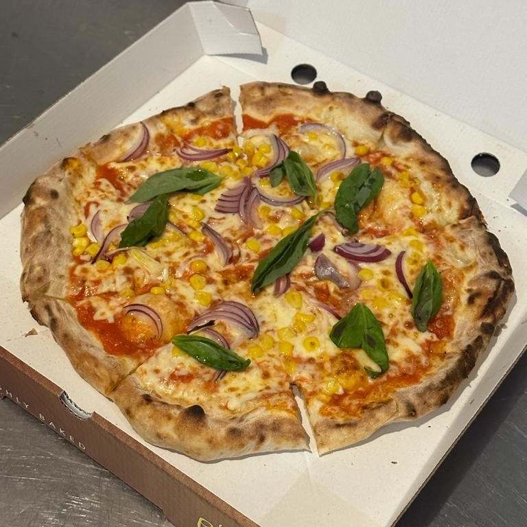 Mamma Mia Larkhall pizzas